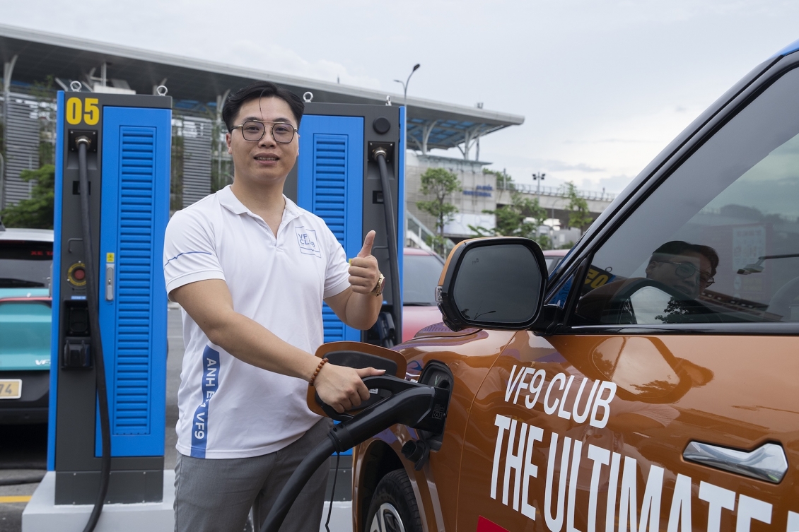 V-Green khai trương trạm sạc siêu nhanh lớn nhất Hà Nội: 42 trụ sạc, 84 xe có thể sạc cùng lúc